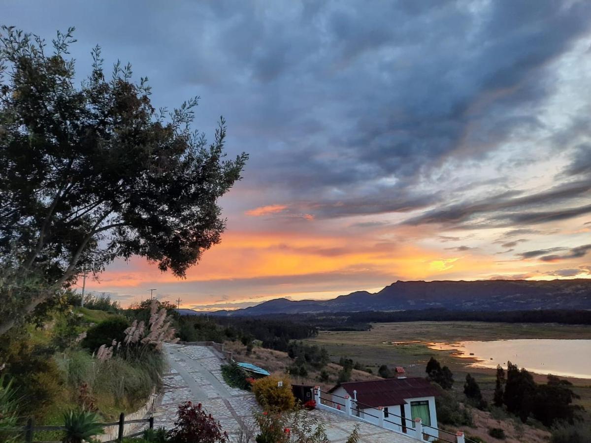Bed and Breakfast Benigno Mirador Гуатавита Экстерьер фото